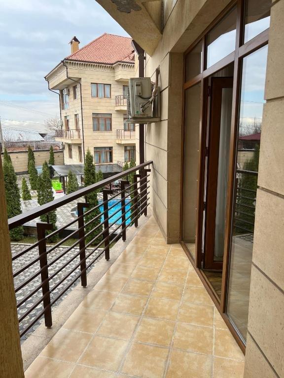 Grand Hills Hotel Yerevan Exterior photo